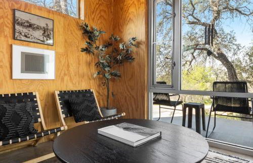 Luxury Riverfront Retreat - 6 Cabins - Private Pool - Photo 47