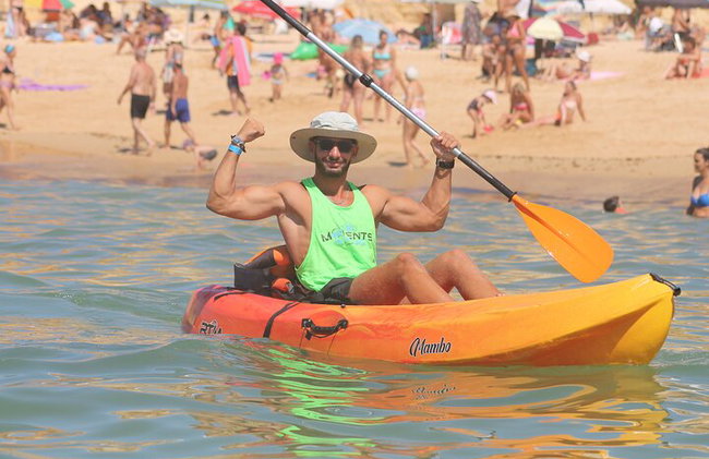 Location de kayaks à Plage d'Armação de Pêra, Algarve, Portugal - Photo 3