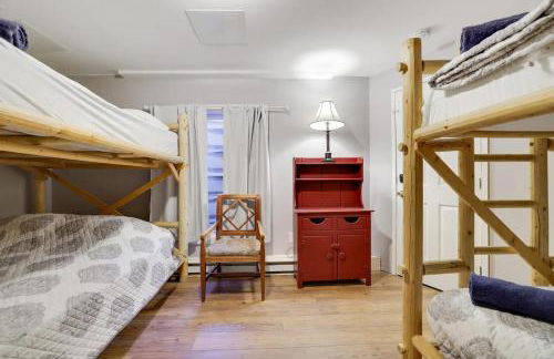 Secluded Retreat near Ski Resorts, Hot Tub, BBQ - Foto 53