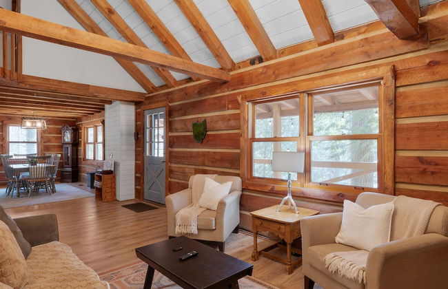 Cabin in the Trees, Hot Tub, Fire Pit - Foto 51