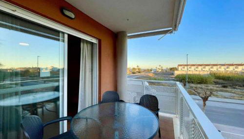 Apartamento con vistas al mar piscina padel - Foto 2