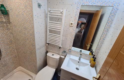 Amplio apartamento 2 Dormitorios 4Pax Decoración moderna - Foto 18