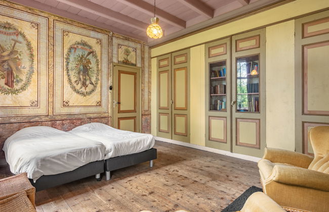 7 bedroom House in Zaamslag with garden - Photo 1