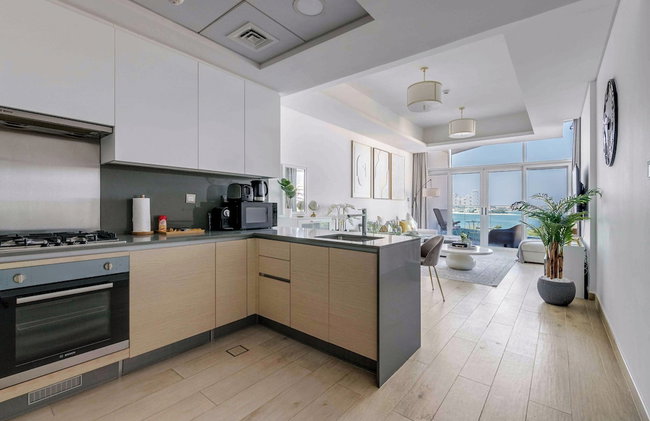 Globalstay Luxury Azizi Mina Beachfront - Foto 10