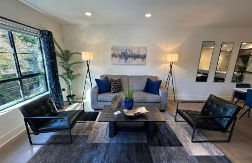 Century City Cozy 3 Bedroom Apartment with Parking 302,303 - Foto 59