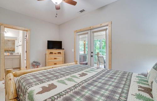 Hot Tub and EV Charger Helen Getaway with Views! - Photo 18