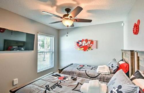 Luxury Retreat with 2 Master Suites Pool & Hot Tub BBQ Pool Table 2 Miles Disney - Foto 45