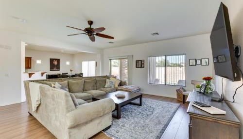 Pool, Game Room! Family-Friendly Surprise Retreat - Foto 4