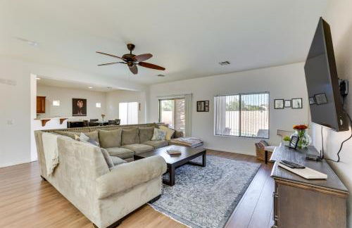 Pool, Game Room! Family-Friendly Surprise Retreat - Foto 4