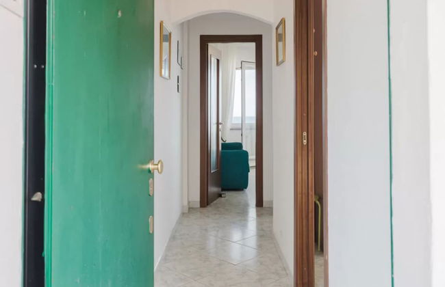 Breathtaking Seaview Apartment in Porto Torres - Foto 13