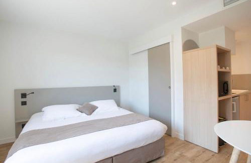 LOGIS LES CEPAGES / RESTAURANT LE RAISIN - Foto 17