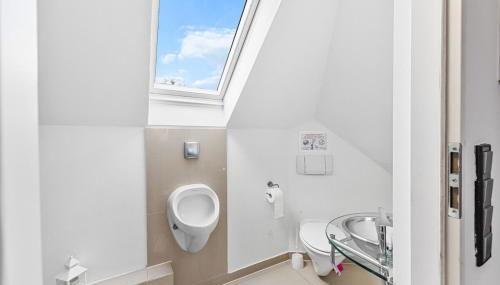 ZF03 Apartment für Monteure Stuttgart Zuffenhausen - weitere Schlafzimmer für zusätzliche 15 Personen im Haus vorhanden und an weiteren Standorten LS-CrewComfort - Foto 3