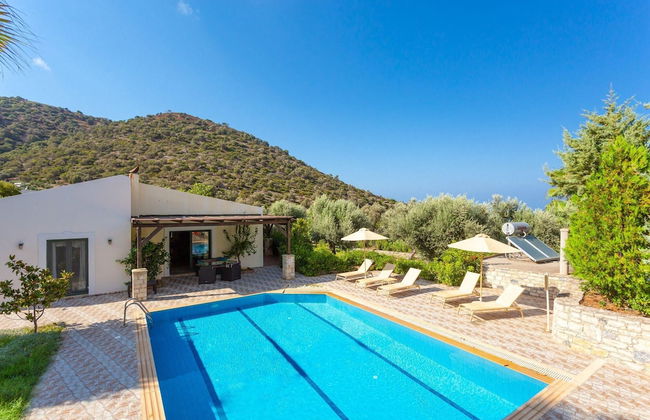 Villa Dimitrios Large Private Pool Sea Views Wifi Eco-friendly - 1974 - Foto 3