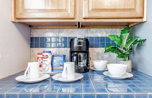 Sunny Side at Dog River-Dock, Lake, Fenced Yard - Foto 32