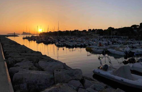 La Maisonnette T2 charmant jardin parking La Cadière d'Azur 1 à 4 personnes - Foto 25