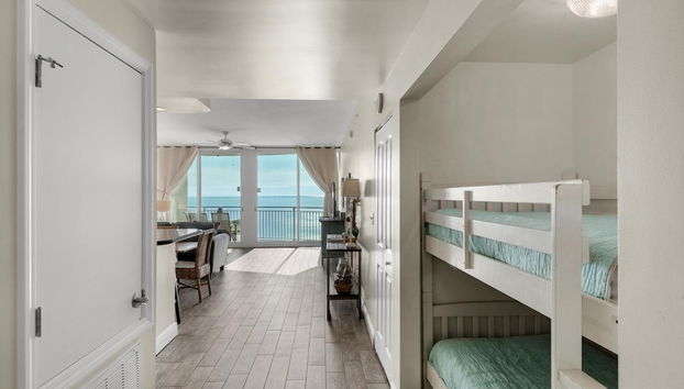 Aqua Resort 1505 - Foto 5, Habitación