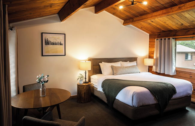 Miette Mountain Cabins - Photo 7