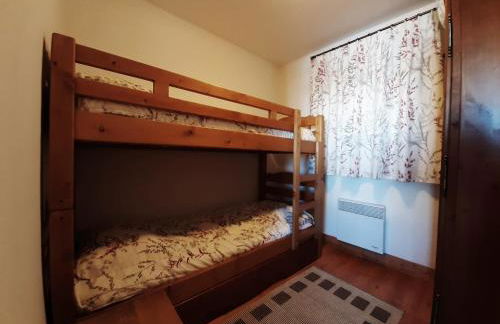 Appartement calme avec balcon, accès direct aux pistes - FR-1-346-417 - Photo 7