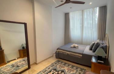 Marbella Beach Front Edificio Mayoral Centro Ciudad y Primera Línea Playa Muy Amplio y Espacioso - Foto 24