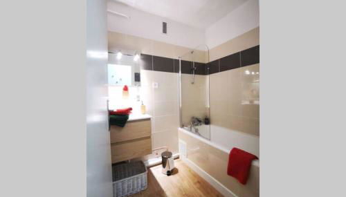 Cocon - 2pers - parking - aéroport - MEET - Photo 4, Shower