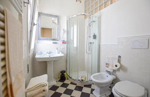 3 Bedroom Gorgeous Home In Pistoia - Foto 34