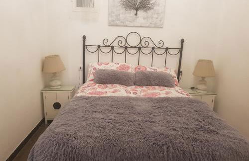 Domus Valencia Apartamentos centro frente a Torres de Serrano - Photo 9