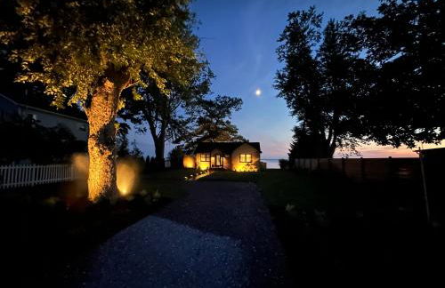 Water's Edge Cottage Luxury Retreat - Foto 43