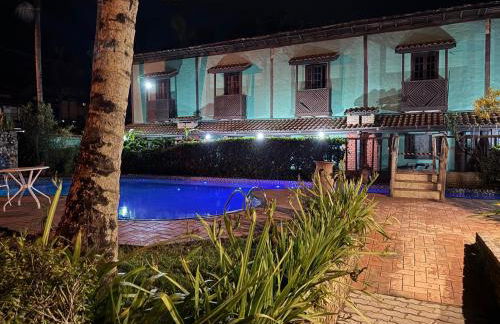 Lua Chalés 14 chalés equipados com churrasqueira individua , piscina e hidro incluindo café da manhã servido no quarto , roupa de cama, toalhas de banho e de praia a apenas 600 metros da praia de Maresias - Foto 8