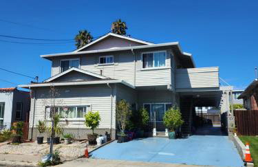 2B 1Ba 300Night 1B 1Ba 150Night - Foto 1