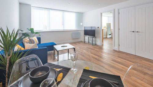 Contemporary & Bright 1 Bed Apartment in Gravesend - Foto 1