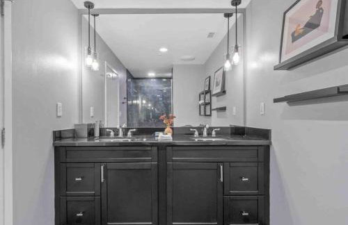 Lovely 2Bdrm 2Bath Thorton Park Condo with secure parking - Foto 18