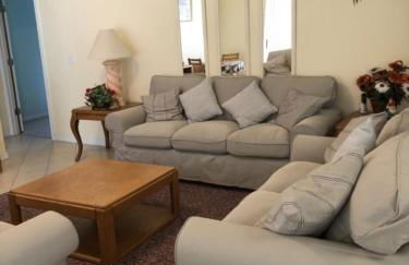 Family Fun Vacation Home 4 Bedroom Villa by RedAwning - Foto 12