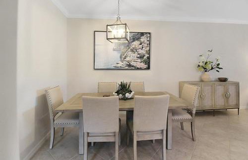 Gorgeous Lakefront Villa in Gran Paradiso - Seabird Villa - Photo 14