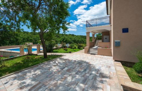 Beautiful Apartment In Labin - Photo 13