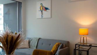 Modern apartment with balcony and free parking - Foto 2