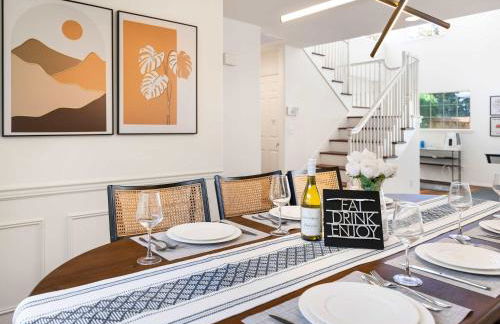 Kirkland Elegant 4B 2 5B Family Retreat with Designer Decor - Photo 51