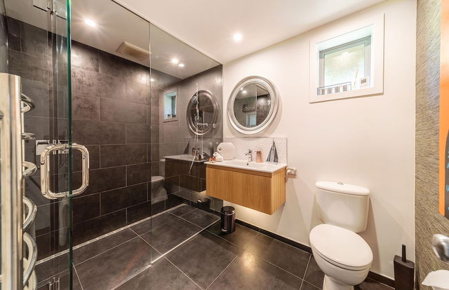 Lake View Greenstone Luxe Apartment - Foto 9