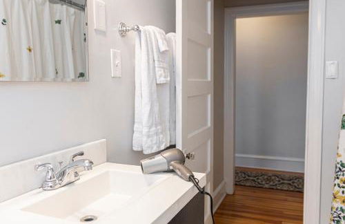 Bryn Mawr GemBalconyDedicated Parking50TV - Foto 25