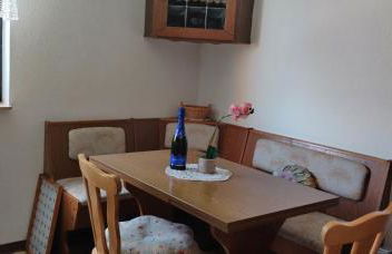 Ferienhaus mit Kamin nahe beheiztem am Waldschwimmbad - Foto 11