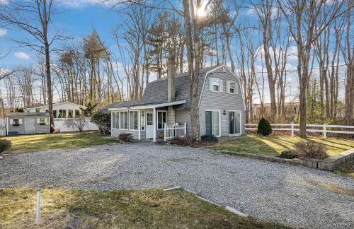 Sleeps 10, Approx 1 Mile to the Beach, Fully Renovated in 2025 - Foto 2