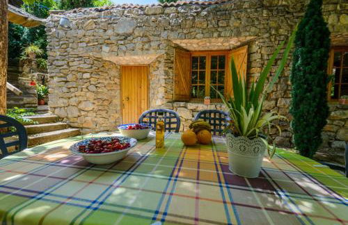 La Casita con piscina privada de tres dormitorios - Photo 48