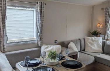 Casita De Cuervo at Shorefield Park - WIFI - Pet Friendly - Passes Included - Photo 12