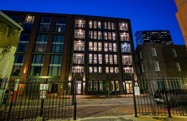 The Pelican by Hosteeva - Foto 1