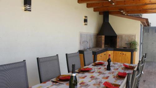 Casa en Empordà con piscina grande propia - Foto 4