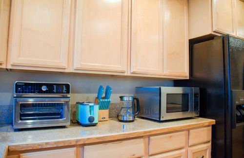 Cute Artsy7 Getaway, large parking, 20mins to OSU - Foto 12