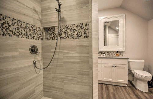 Chic Farmhouse w/ Creek in Heart of Wine Country! - Foto 16