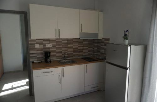 Park view apartment in Paralia Dionisiou - Foto 6