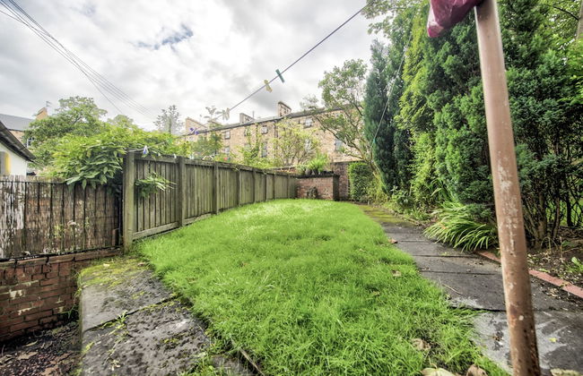 Maya's Glasgow Holiday Homes - Photo 79