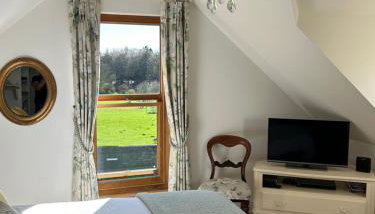 The Old Doctors Retreat- Near Soho Farmhouse - Foto 2