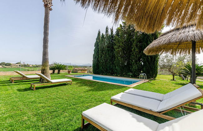 Villa With Saltwater Pool - Foto 31